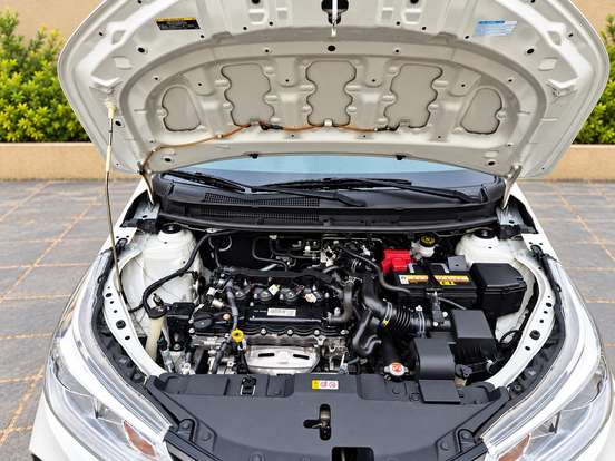 TOYOTA-YARIS-2023