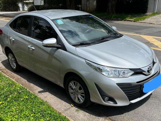 TOYOTA-YARIS-1.5 16V FLEX SEDAN XL PLUS TECH MULTIDRIVE TOYOTA-YARIS-2018