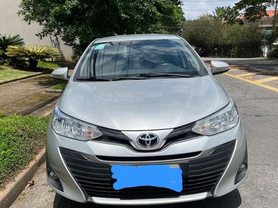 TOYOTA-YARIS-1.5 16V FLEX SEDAN XL PLUS TECH MULTIDRIVE TOYOTA-YARIS-2018