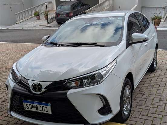TOYOTA-YARIS-1.5 16V FLEX SEDAN XS CONNECT MULTIDRIVE TOYOTA-YARIS-2022