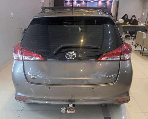 TOYOTA-YARIS-2019
