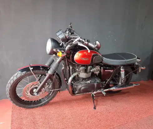 TRIUMPH-BONNEVILLE T 100 865 TRIUMPH-BONNEVILLE T 100 865-2015