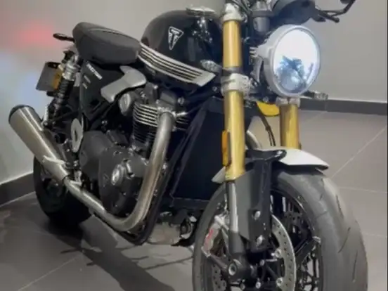 TRIUMPH-SPEED TWIN RS TRIUMPH-SPEED TWIN RS-2025