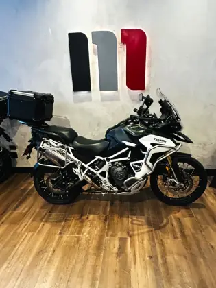 TRIUMPH TIGER 1200 RALLY EXPLORER 