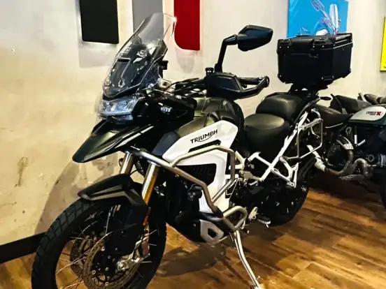 TRIUMPH-TIGER 1200 RALLY EXPLORER TRIUMPH-TIGER 1200 RALLY EXPLORER-2023