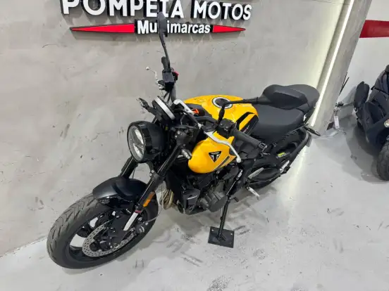 TRIUMPH-TRIDENT 660-2026