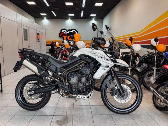 TRIUMPH-TIGER 800 XCX-2018