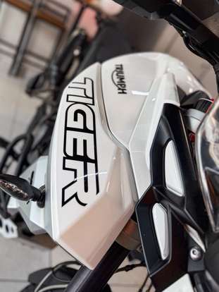 TRIUMPH-TIGER 800 XCX-2018
