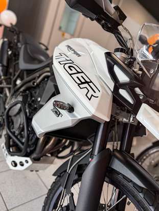 TRIUMPH-TIGER 800 XCX-2018
