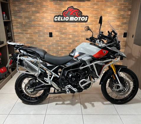 TRIUMPH TIGER 900 RALLY PRO 