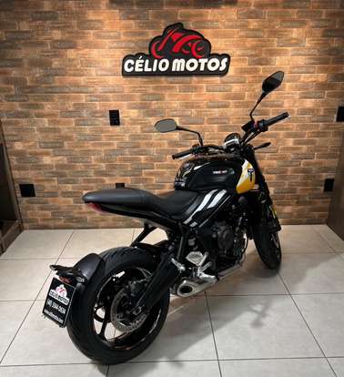 TRIUMPH-TRIDENT 660-2025