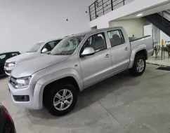 VOLKSWAGEN AMAROK 2.0 TRENDLINE 4X4 CD 16V TURBO INTERCOOLER DIESEL 4P AUTOMÁTICO VOLKSWAGEN AMAROK 2.0 TRENDLINE 4X4 CD 16V TURBO INTERCOOLER DIESEL 4P AUTOMÁTICO