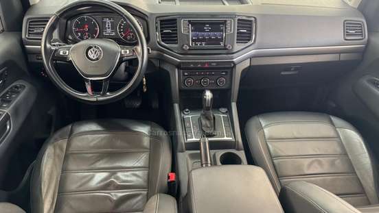 VOLKSWAGEN-AMAROK-2019