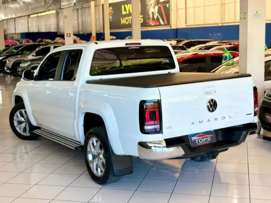 VOLKSWAGEN-AMAROK-3.0 V6 TDI DIESEL HIGHLINE CD 4MOTION AUTOMÁTICO VOLKSWAGEN-AMAROK-2024