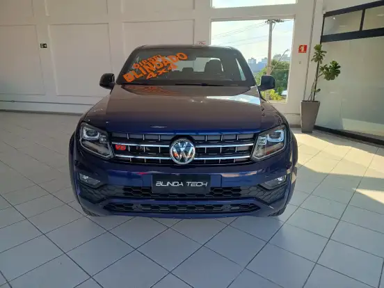 VOLKSWAGEN-AMAROK-2022