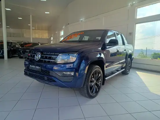 VOLKSWAGEN-AMAROK-2022