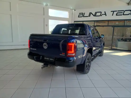 VOLKSWAGEN-AMAROK-2022