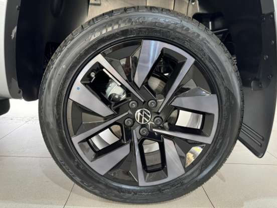 VOLKSWAGEN-AMAROK-2026