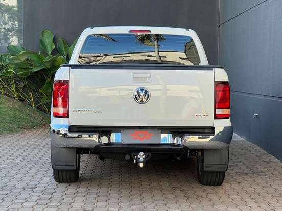 VOLKSWAGEN-AMAROK-2024