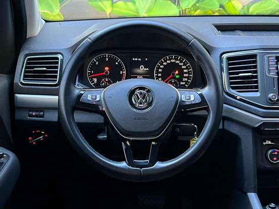 VOLKSWAGEN-AMAROK-2024
