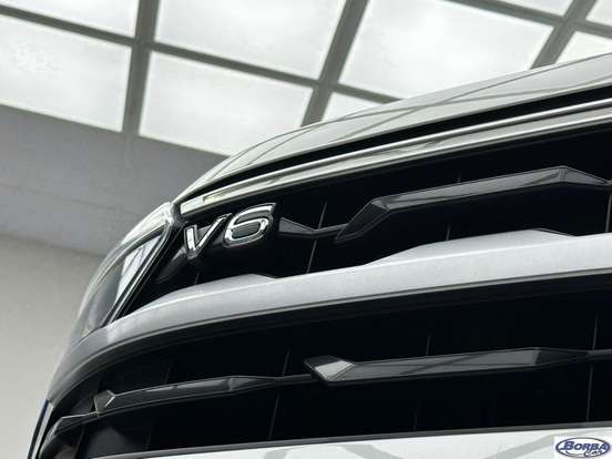 VOLKSWAGEN-AMAROK-2024