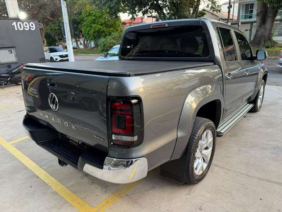 VOLKSWAGEN-AMAROK-2024