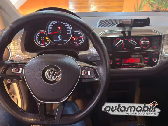 VOLKSWAGEN-CROSS UP-2018
