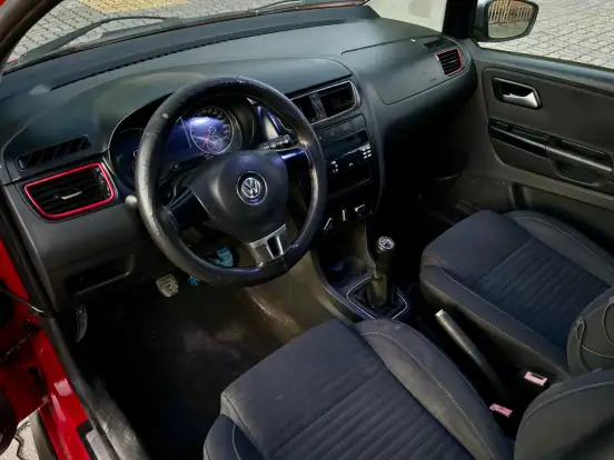 VOLKSWAGEN-CROSSFOX-1.6 MI FLEX 8V 4P MANUAL VOLKSWAGEN-CROSSFOX-2011