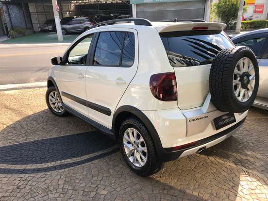 VOLKSWAGEN-CROSSFOX-1.6 MI FLEX 8V 4P AUTOMATIZADO VOLKSWAGEN-CROSSFOX-2014