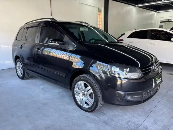 VOLKSWAGEN FOX 1.6 MI 8V FLEX 4P MANUAL