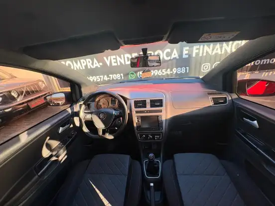 VOLKSWAGEN-FOX-2018