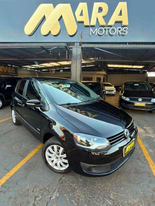 VOLKSWAGEN-FOX-2013