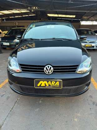 VOLKSWAGEN-FOX-2013