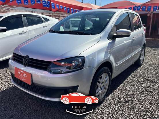 VOLKSWAGEN-FOX-2012