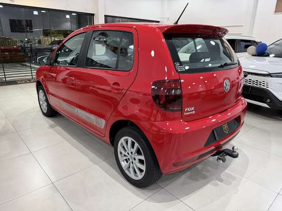 VOLKSWAGEN-FOX-2013