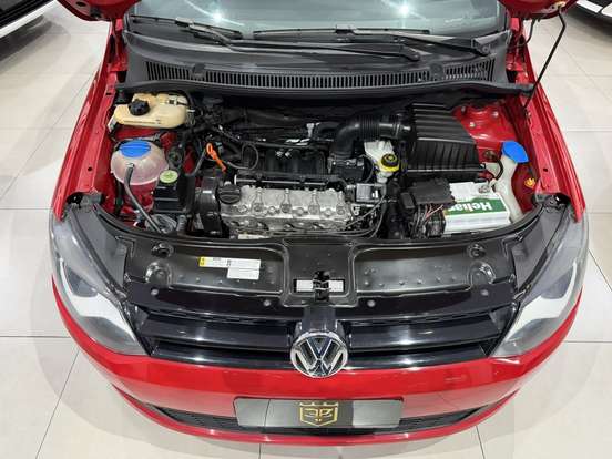 VOLKSWAGEN-FOX-1.6 MI ROCK IN RIO 8V FLEX 4P MANUAL VOLKSWAGEN-FOX-2013