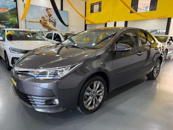 VOLKSWAGEN-FOX-2018