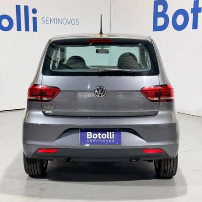 VOLKSWAGEN-FOX-2019