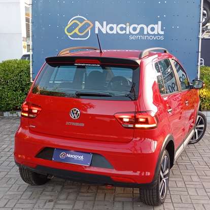 VOLKSWAGEN-FOX-2019
