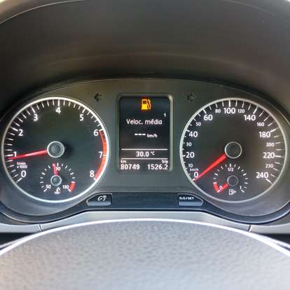 VOLKSWAGEN-FOX-2019