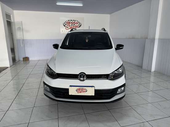 VOLKSWAGEN-FOX-1.6 MSI TOTAL FLEX XTREME 4P MANUAL VOLKSWAGEN-FOX-2017