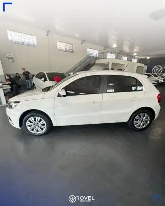 VOLKSWAGEN-GOL-2022