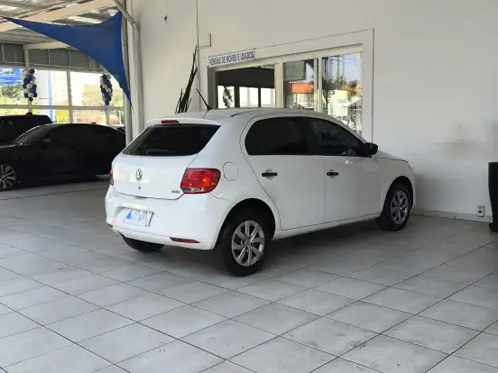 VOLKSWAGEN-GOL-1.6 MI TRENDLINE 8V FLEX 4P MANUAL VOLKSWAGEN-GOL-2016