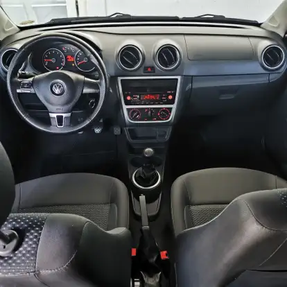 VOLKSWAGEN-GOL-2016