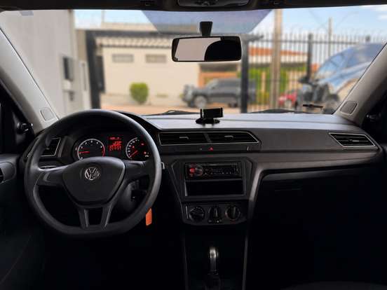 VOLKSWAGEN-GOL-2020