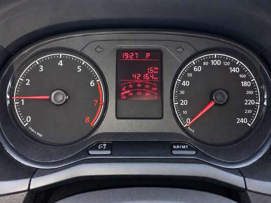 VOLKSWAGEN-GOL-2020