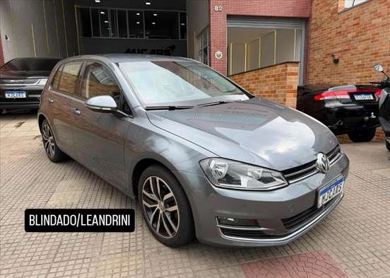 VOLKSWAGEN-GOLF-2017