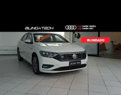 VOLKSWAGEN JETTA 1.4 250 TSI TOTAL FLEX R-LINE TIPTRONIC VOLKSWAGEN JETTA 1.4 250 TSI TOTAL FLEX R-LINE TIPTRONIC