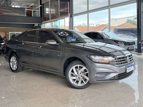 VOLKSWAGEN-JETTA-2020