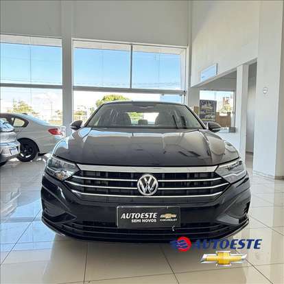 VOLKSWAGEN-JETTA-2018